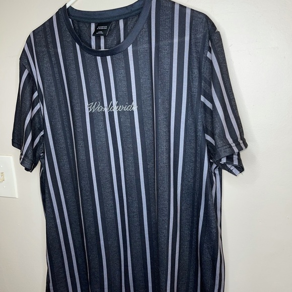 Sunrise Kingdom Strip Tee Size L - Picture 3 of 9